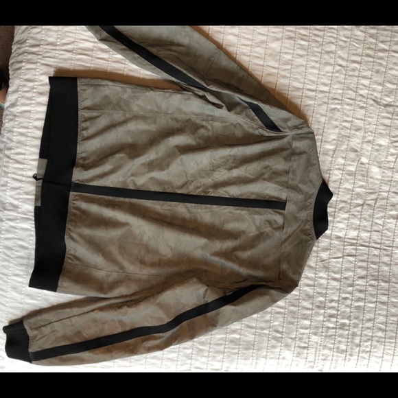 EFM - Engineered for Motion - Crosby Bomber NWT - Picture 3 of 4